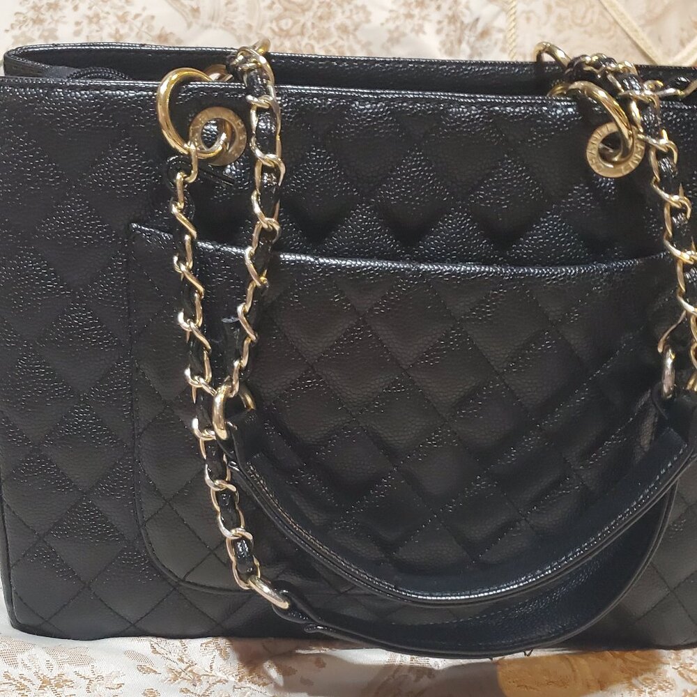 Womens Square tote black quilted bag